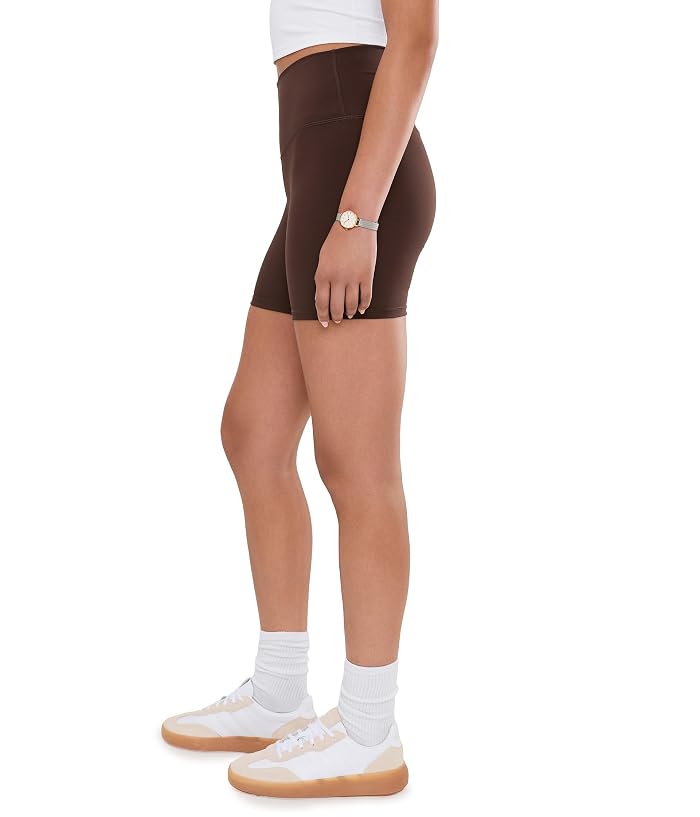 Varley Freesoft High-Rise Shorts 5" - Image 3