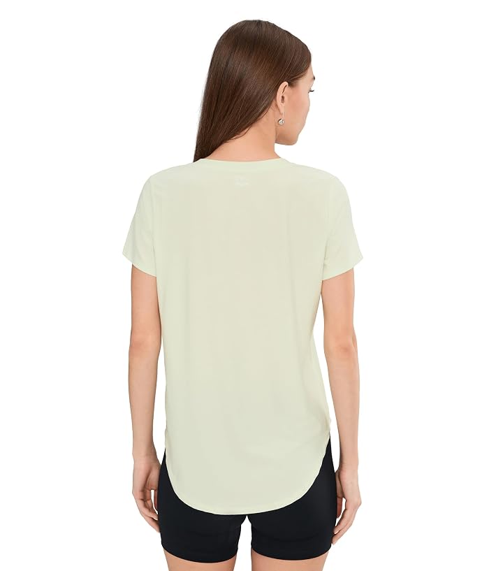 Beyond Yoga Featherweight On The Down Low Tee - Image 4