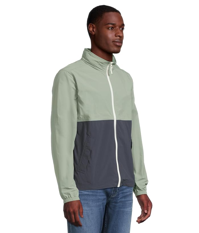 L.L.Bean Light and Airy Windbreaker - Image 2