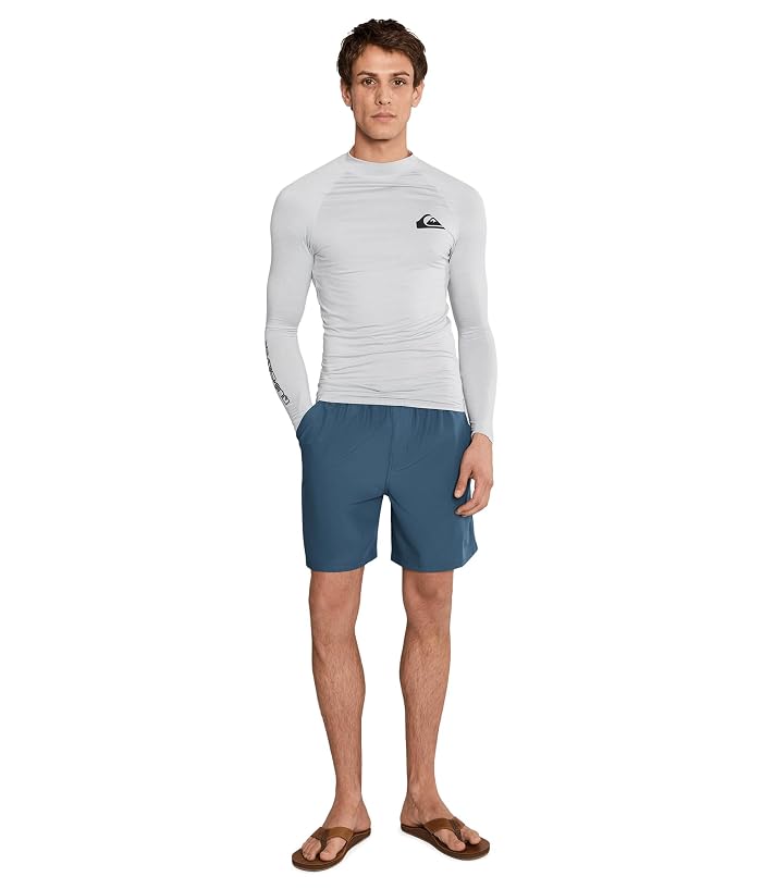 Quiksilver Taxer Amphibian 18 Hybrid Shorts - Image 2