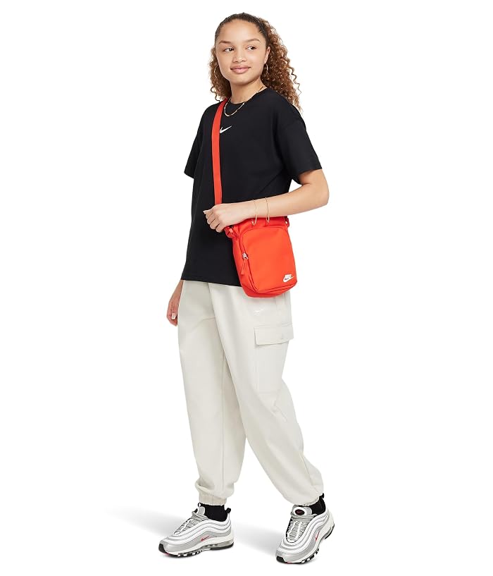 Nike Kids Sportswear Essential T-Shirt (Little Kid/Big Kid) - Image 2