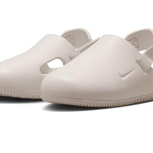Nike Calm