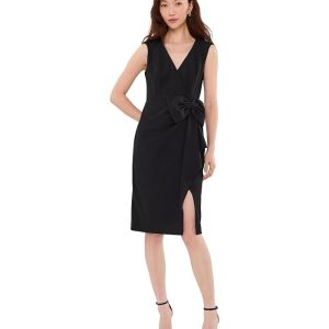 Adrianna Papell V-Neck Crepe Short Dress
