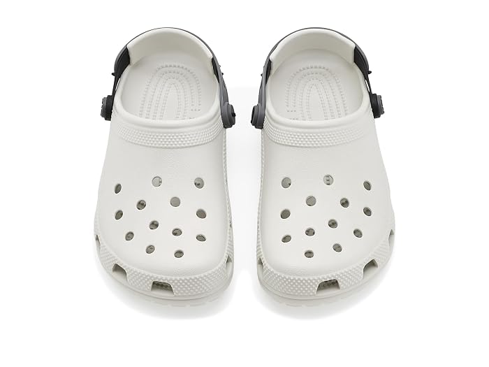 Crocs Kids Classic Snap Back Strap Clog (Little Kid/Big Kid) - Image 2