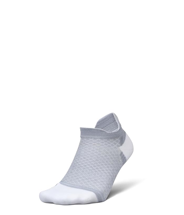 Feetures PF Relief Light Cushion No Show Tab - Image 3