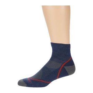 Darn Tough Vermont Light Hiker 1/4 Lightweight with Cushion