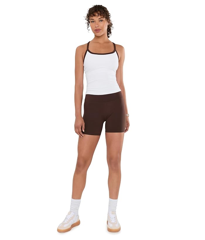 Varley Freesoft High-Rise Shorts 5" - Image 2