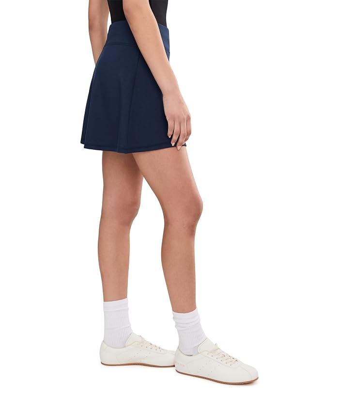 TravisMathew Skyloft Soft A-line - Image 3