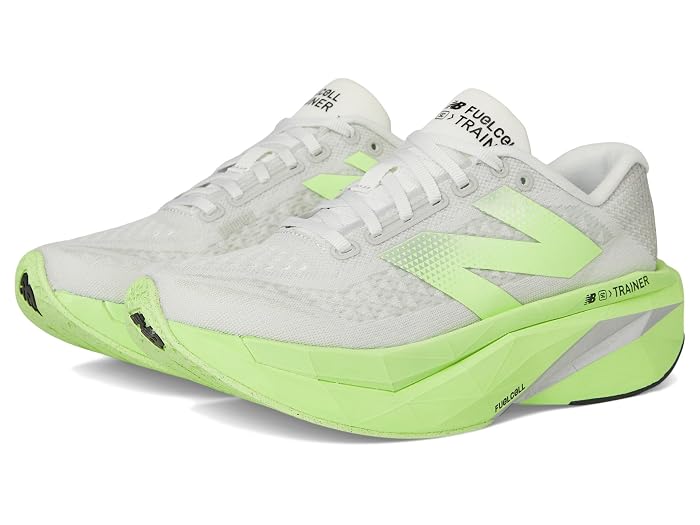 New Balance FuelCell SuperComp Trainer v3