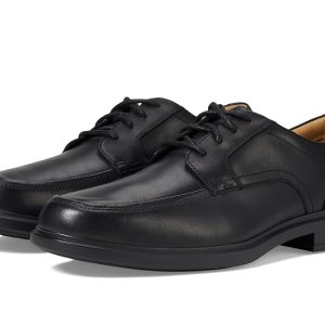 Johnston & Murphy XC4 Stanton 2.0 Moc Toe Lace-Up