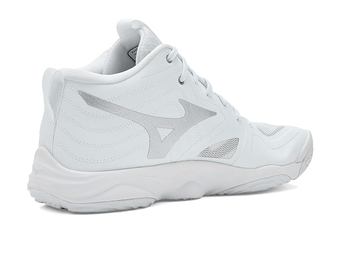 Mizuno Wave Momentum 4 Elite Mid - Image 3