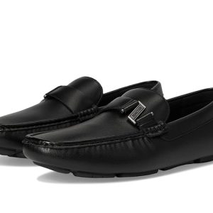 Kenneth Cole Stan