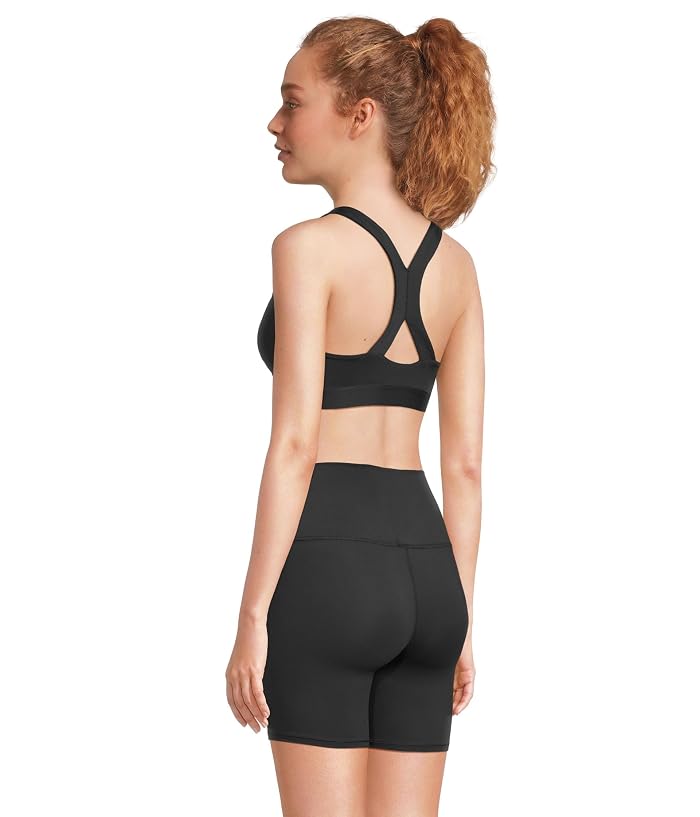 New Balance Essential Train Bra - Image 3