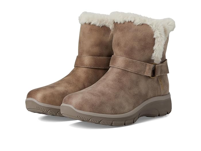 SKECHERS Easy Going - Dreamers Move - Hands Free Slip-Ins