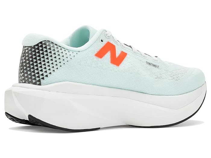 New Balance FuelCell SuperComp Trainer v3 - Image 3