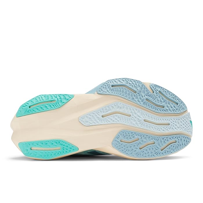 New Balance FuelCell Rebel v4 - Image 3