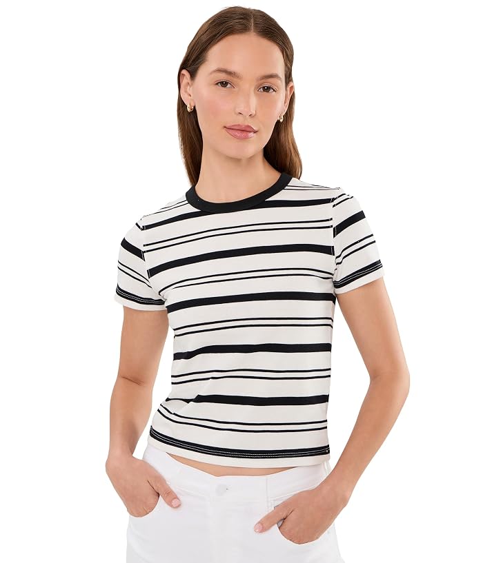 DAZE Zuma Short Sleeve Crew Neck Tee