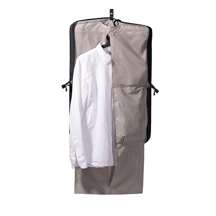 Baggallini Garment Bag - Image 4