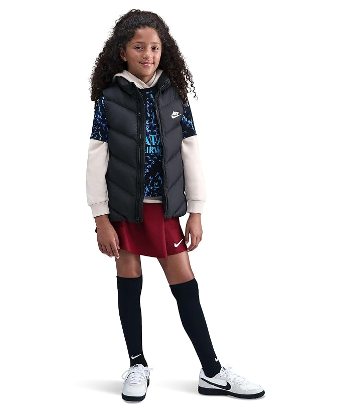 Nike Kids Sportswear All Day Play Therma-FIT Loose-Fit Puffer Vest (Little Kid/Big Kid)