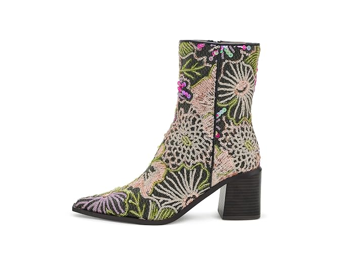 Blue by Betsey Johnson Rudy - Image 4