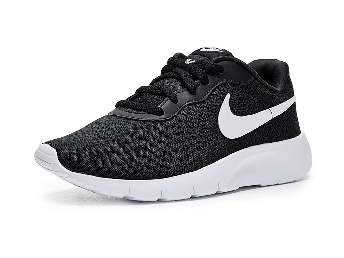 Nike Kids Tanjun EasyOn (Big Kid)