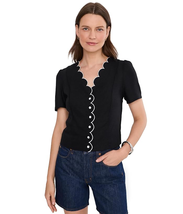 CeCe Short Sleeve V-Neck Scallop Top