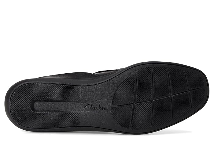 Clarks Lynell Slip - Image 3