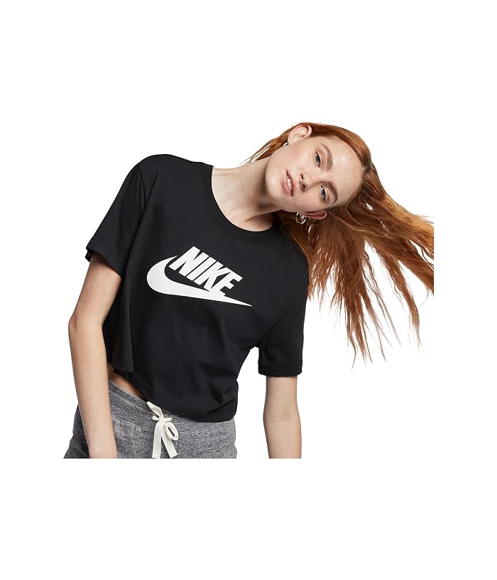 Nike Sportswear Essential Club Cropped Logo T-shirt - Image 3