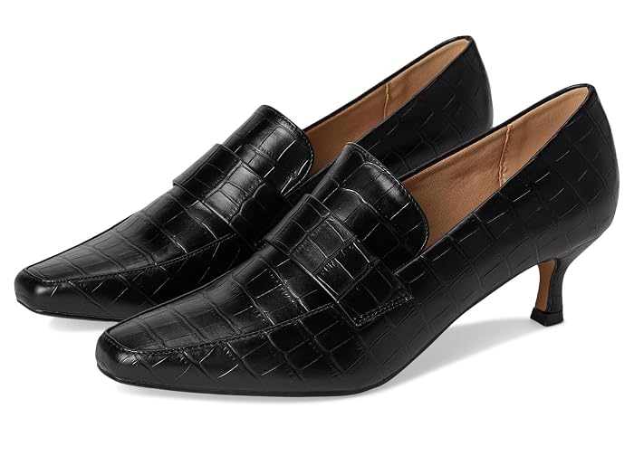Journee Collection Celina Pump