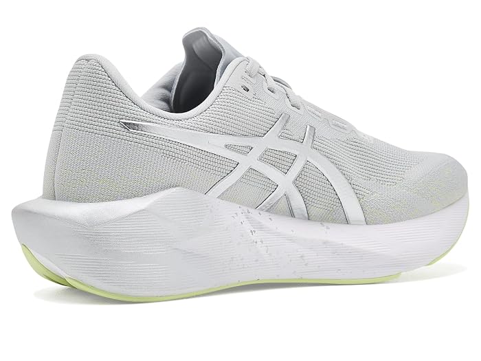 ASICS Novablast 6 Platinum - Image 3