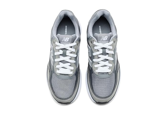 New Balance Golf 1982 Golf Shoes - Image 2