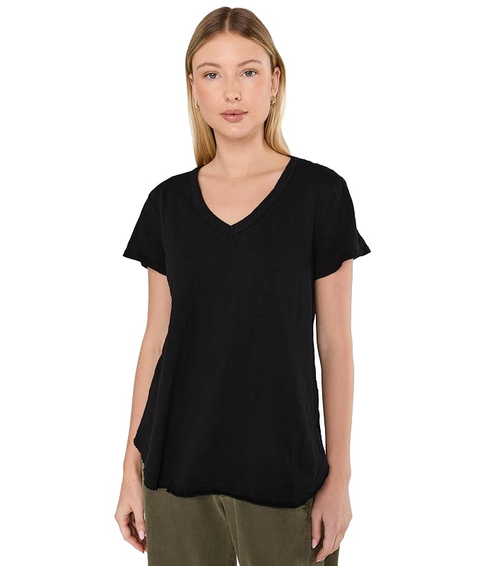 Mod-o-doc Short Sleeve V-Neck Tee with Curved Hem