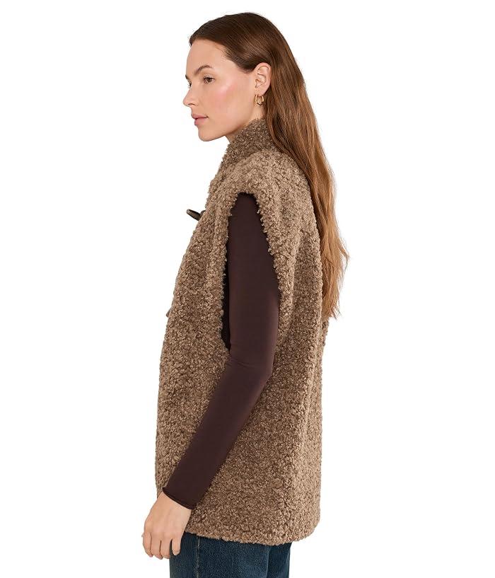 UGG Niah Toggle Vest - Image 3