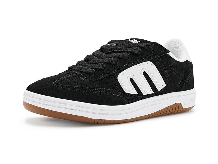 etnies Locut