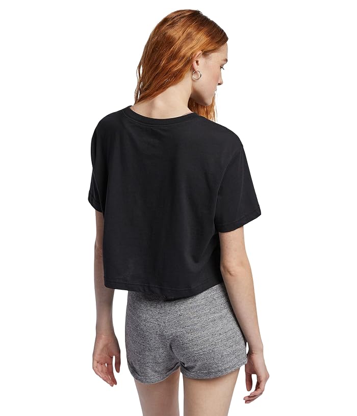 Nike Sportswear Essential Club Cropped Logo T-shirt - Image 2