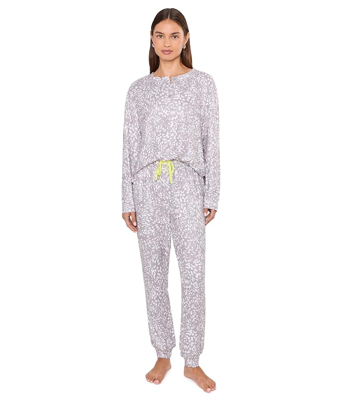 Karen Neuburger Two-Piece Long Sleeve Henley Pullover and Joggers Set
