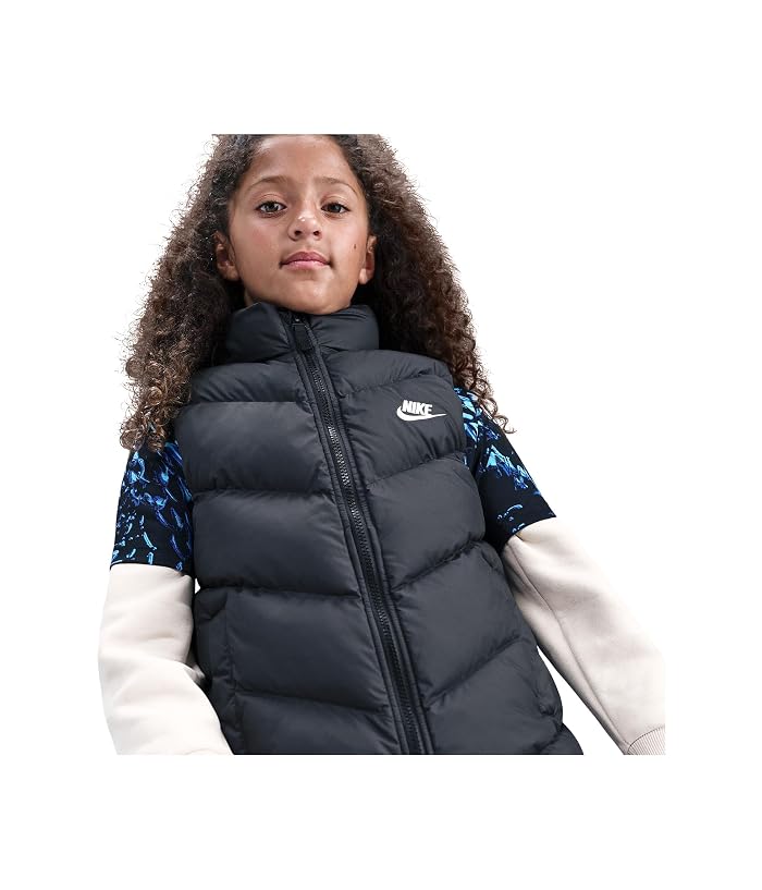 Nike Kids Sportswear All Day Play Therma-FIT Loose-Fit Puffer Vest (Little Kid/Big Kid) - Image 3