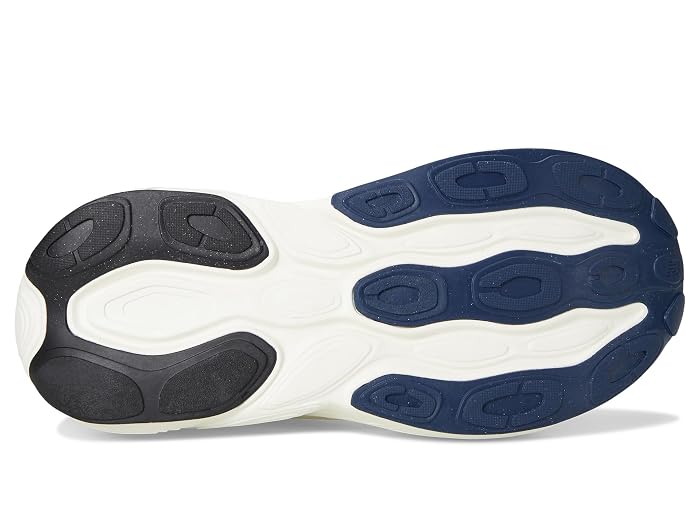 New Balance Fresh Foam X More v5 - Image 3