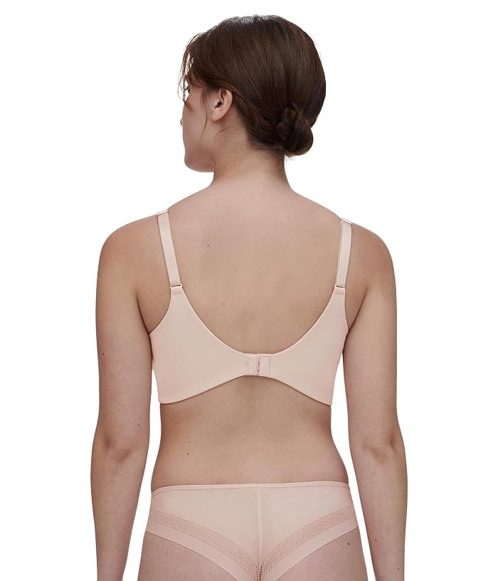 Chantelle Easy Bliss Wireless T-Shirt Bra - Image 2