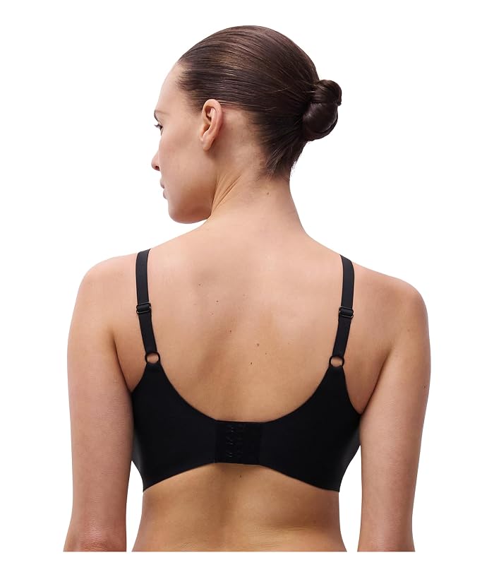 Chantelle Soft Stretch V-Neck Wireless Support Bra - Image 2