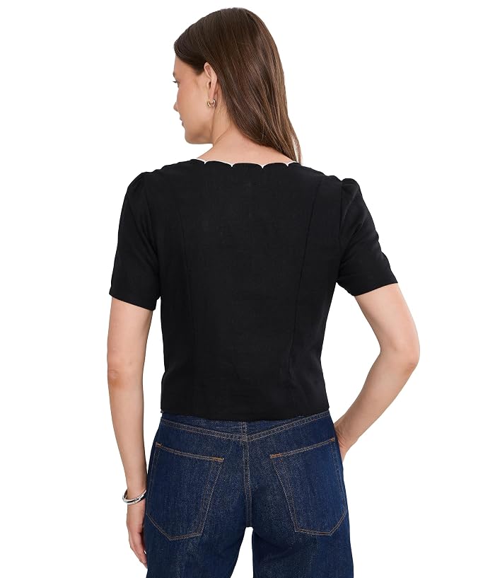 CeCe Short Sleeve V-Neck Scallop Top - Image 4