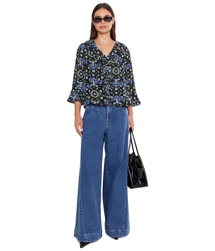 CeCe Ruffled Long Sleeve V-Neck Top - Image 2