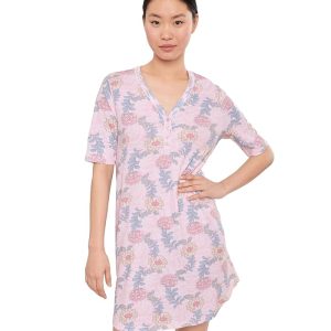 Vince Camuto Short Sleeve Crew Neck Blouse