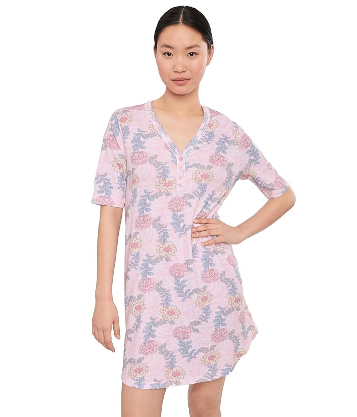 Vince Camuto Short Sleeve Crew Neck Blouse