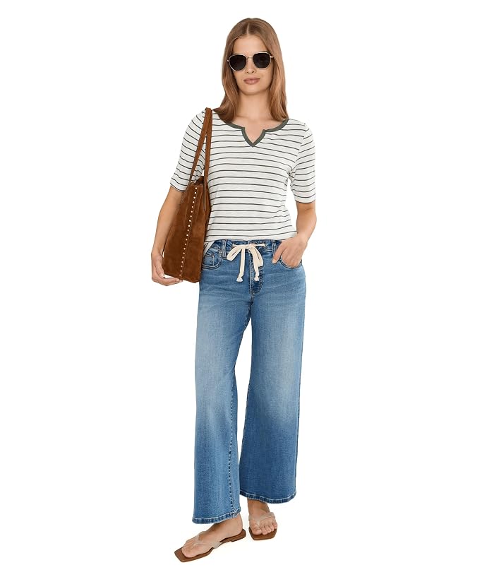 KUT from the Kloth Petite Maya High-Rise Wide Leg - Image 2