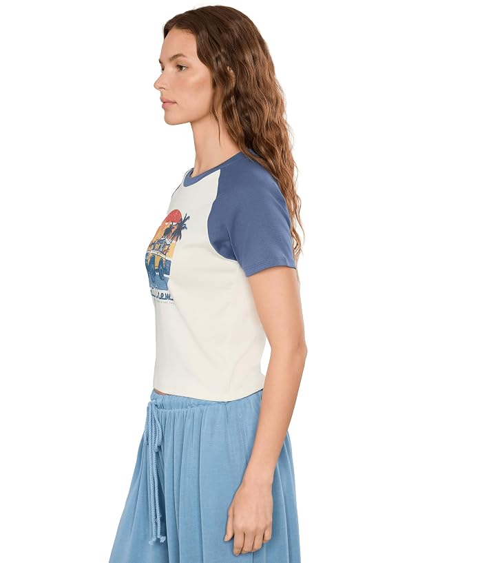 Salty Crew Drive To The Sea Raglan Tee - Image 3
