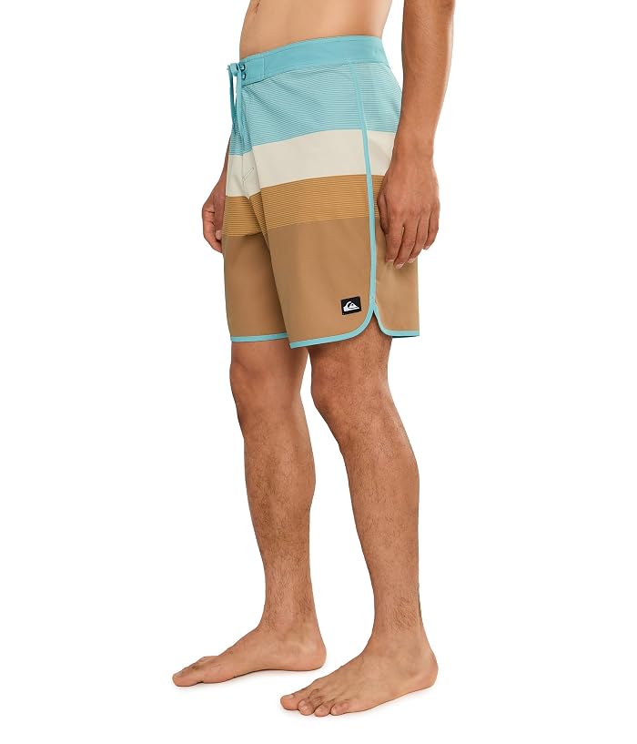 Quiksilver Calafia 19 Boardshorts - Image 3