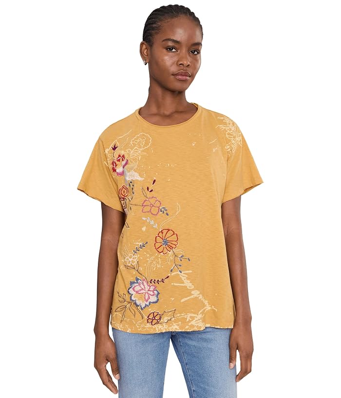 Karyn Seo Lalita Tee