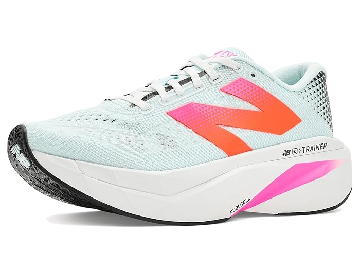 New Balance FuelCell SuperComp Trainer v3