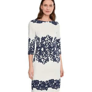 Adrianna Papell Scroll Lace Short Dress